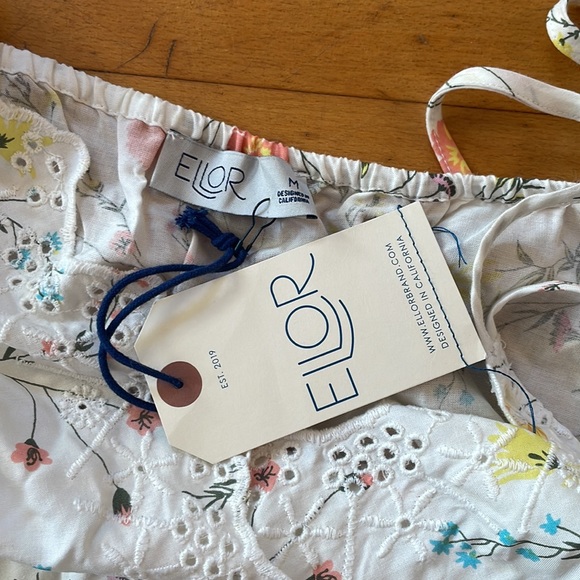 Flower romper 🌸 - Picture 3 of 3